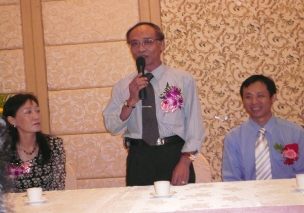 2006年米粉公會理事長交接議員到場恭賀
