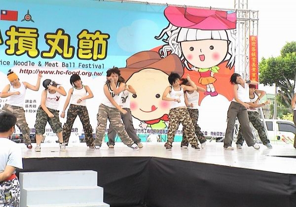 2005-09-26-飆舞大賽盛況